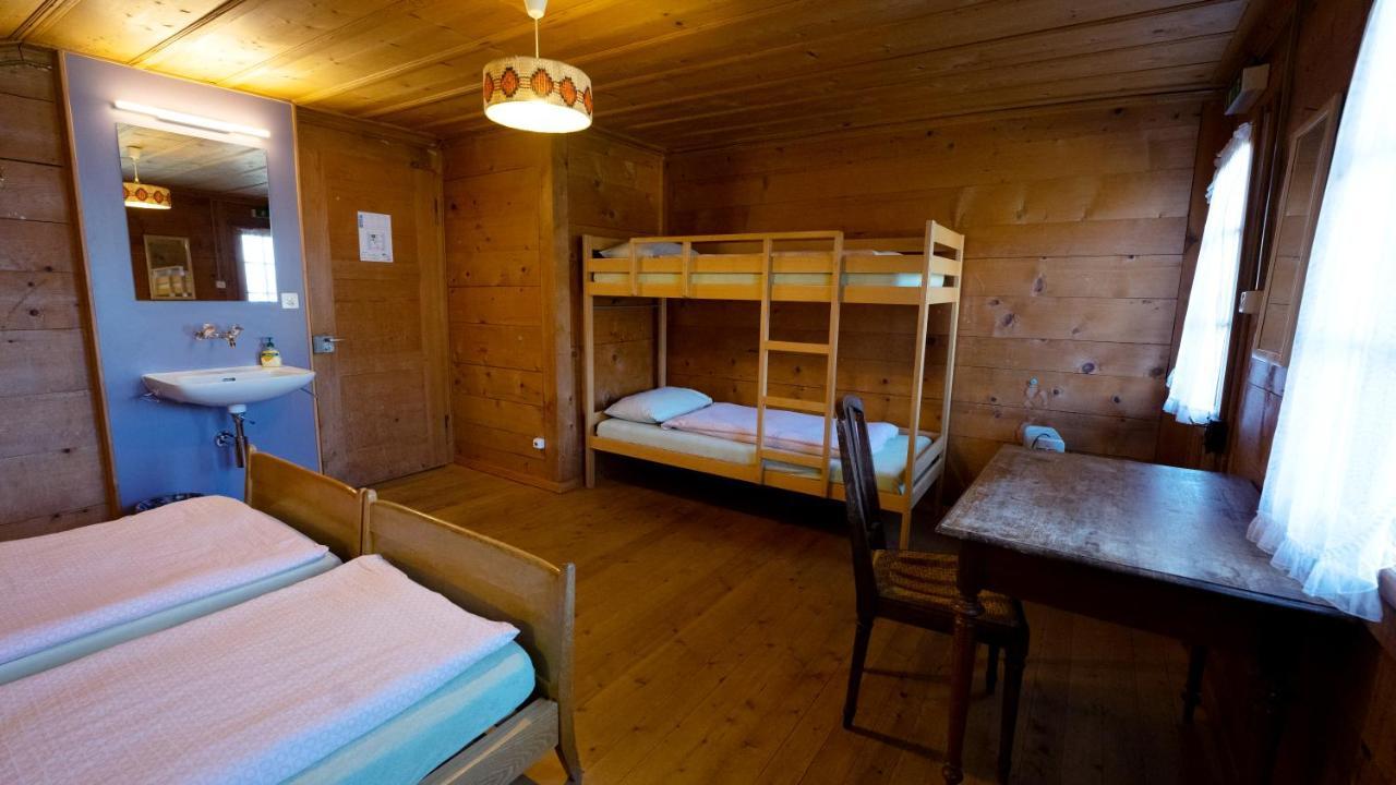 Leissigen Youth Hostel Exterior photo